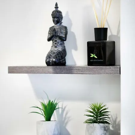 Apartment White Rhino White Tower