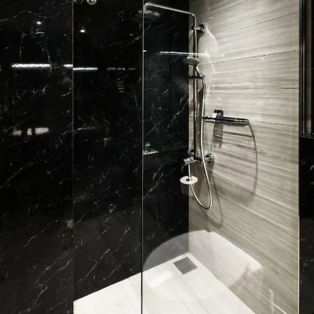 White Rhino White Tower Apartman Szaloniki